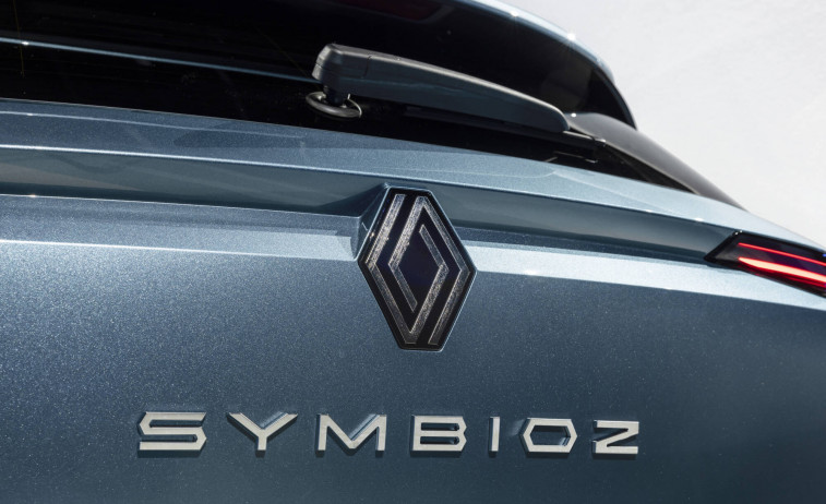 Descubrimos el Symbioz, el nuevo SUV- C híbrido de Renault que llegará a España tras el verano