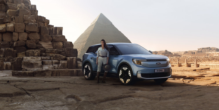 Ford y la influencer Lexie Alford darán la vuelta al mundo en el Explorer eléctrico