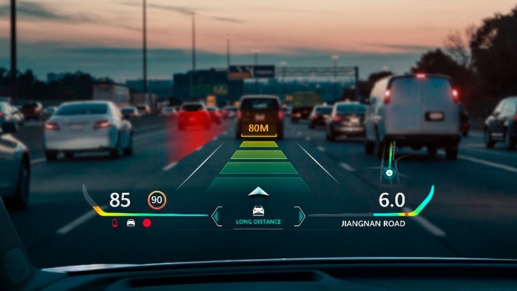 HEAD UP DISPLAY. De los aviones de la II Guerra Mundial a elemento de seguridad de los coches