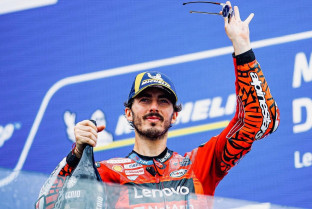 MotoGP | Bagnaia se impuso en Montmeló por delante de Martín y Marc Márquez que volvió a remontar