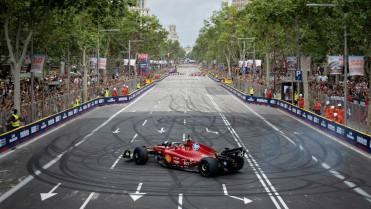 F1 | Barcelona reivindica la renovación de su contrato con un espectacular roadshow