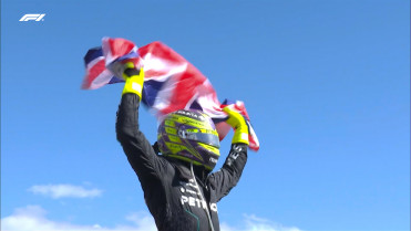 F1 | GP Gran Bretaña. Hamilton fue el que mejor bailó bajo la lluvia en la pista de Silverstone