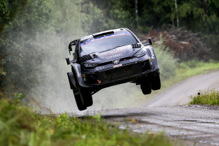 WRC | Ogier se apuntó la victoria en un Rally de Finlandia con final imprevisto