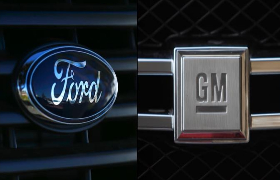 Logos FORD y GENERAL MOTORS. campau00f1a Trump